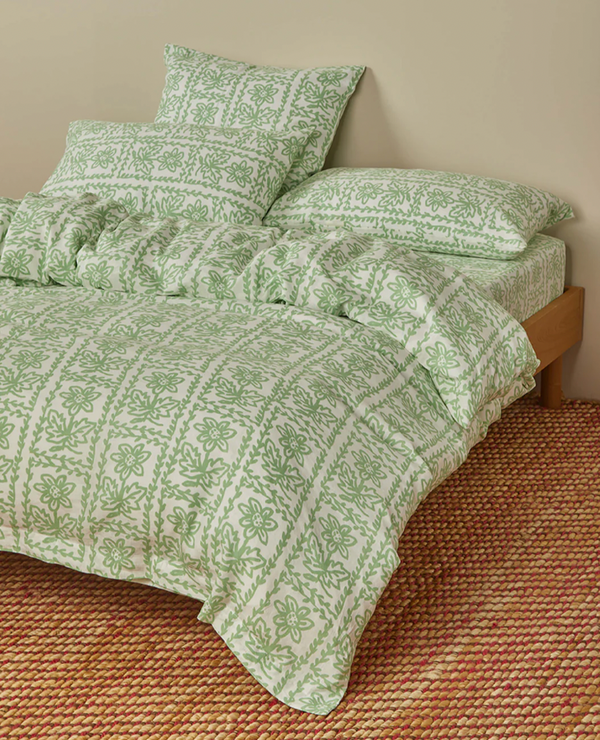 Bonnie & Neil, Daisy Sage Linen Quilt Cover