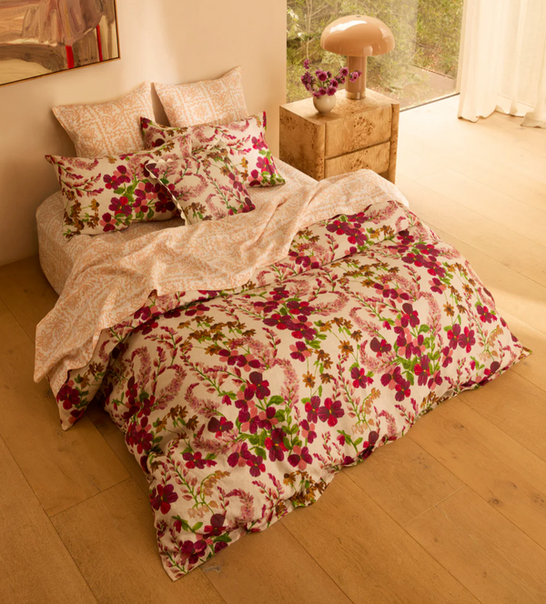 Bonnie & Neil, Lupin Multi Linen Quilt Cover