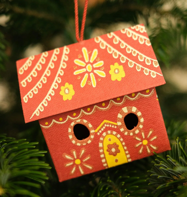 East End Press, Gingerbread House Screen-Printed Board Decoration